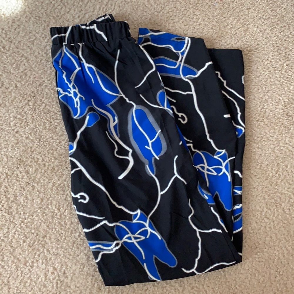 Lightning pants